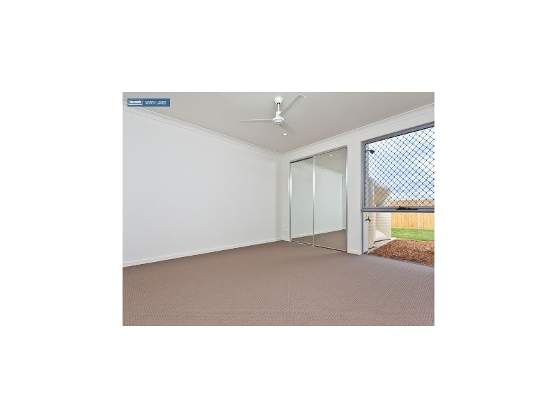 13 Manhattan cres, North Lakes QLD 4509