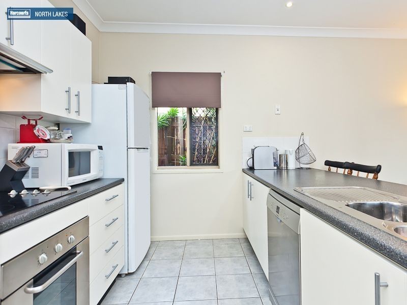 40 Kurrajong Circuit, North Lakes QLD 4509