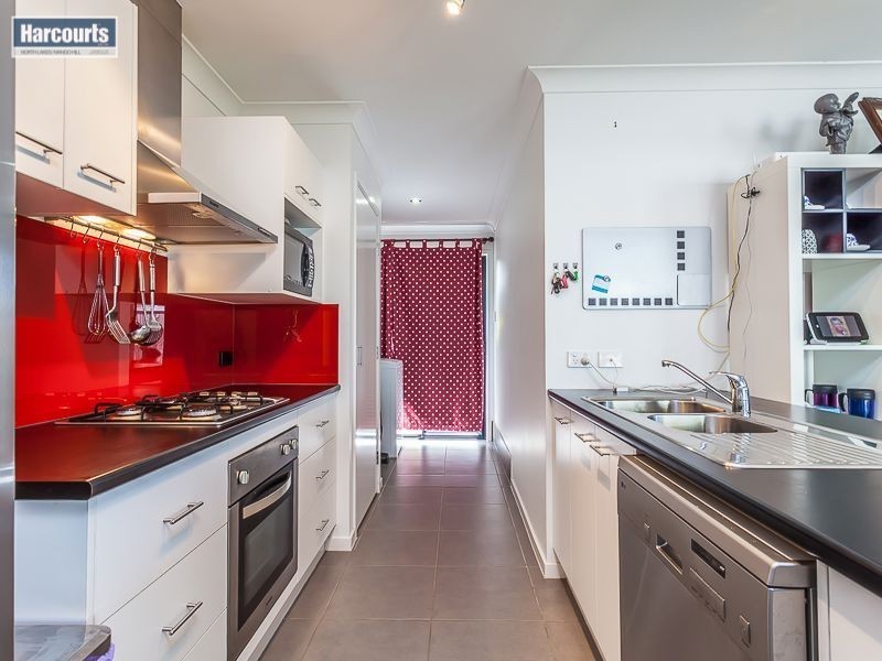 10 Kingdom Circuit, North Lakes QLD 4509