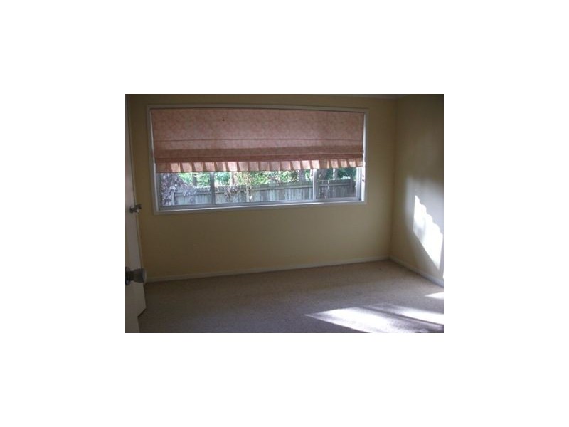 13 St Quentin Court, Petrie QLD 4502