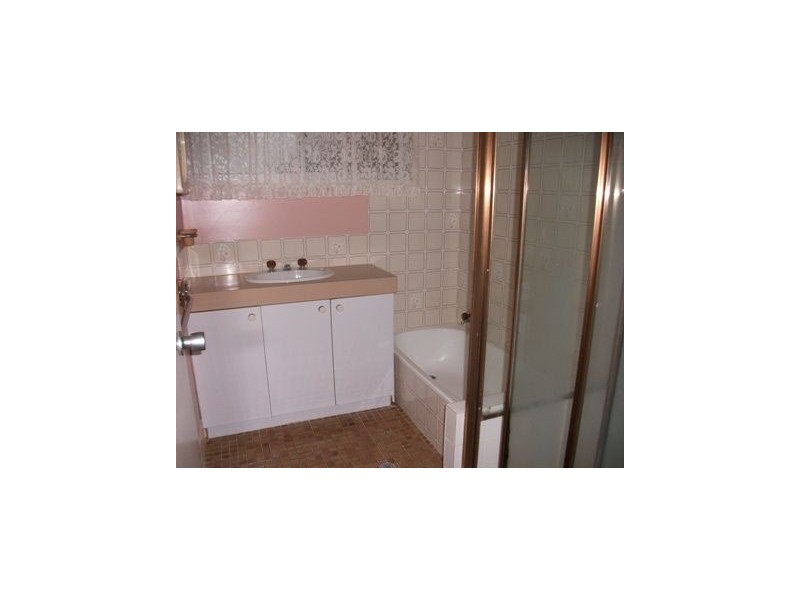 13 St Quentin Court, Petrie QLD 4502