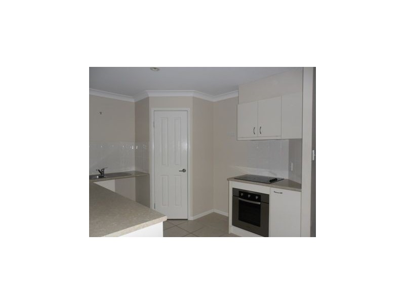9-11 Leggett Street, Morayfield QLD 4506