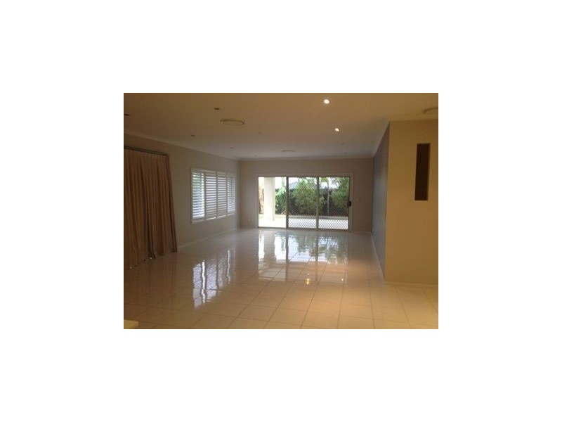 33 Numbat Street, North Lakes QLD 4509