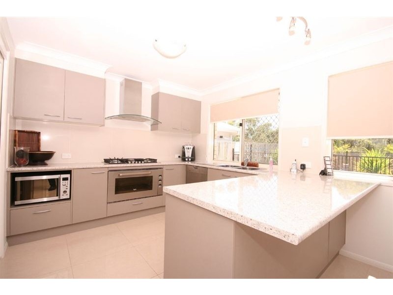 38 Pandorea Circuit, North Lakes QLD 4509