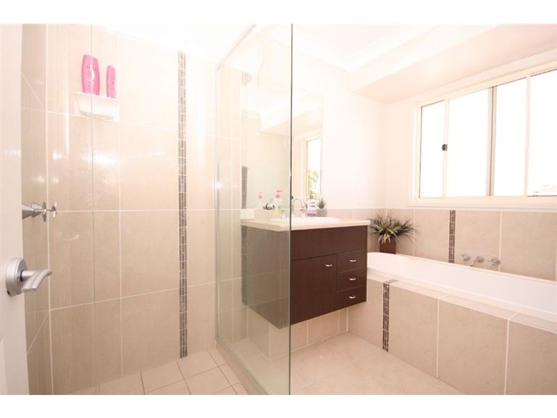 38 Pandorea Circuit, North Lakes QLD 4509