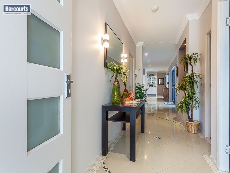 36 Elkington Circuit, North Lakes QLD 4509