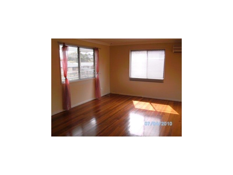 9 Delphinium Street, Strathpine QLD 4500