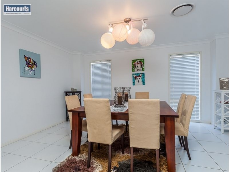 22 Kowari Crescent, North Lakes QLD 4509