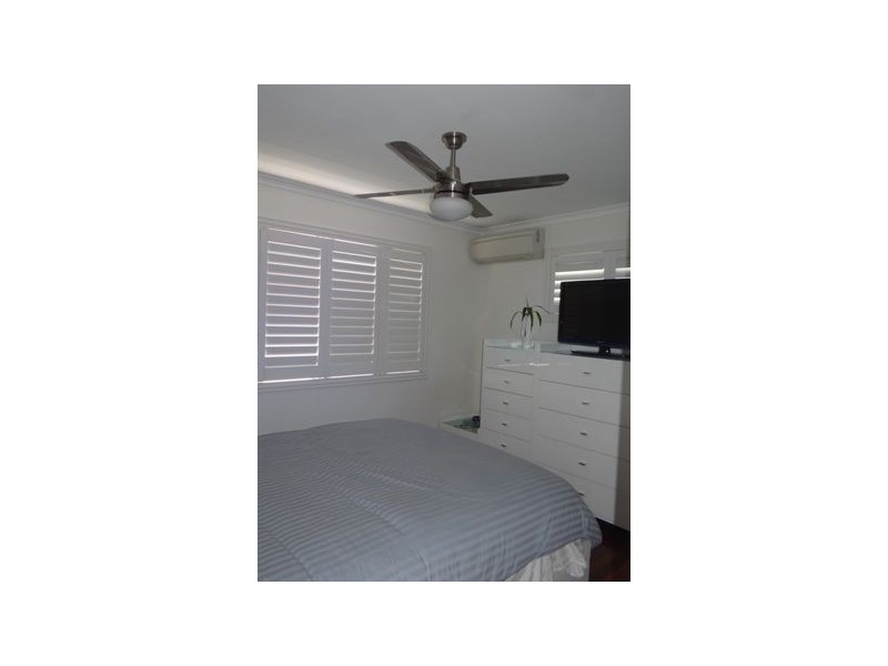 8 Spring Street, Deception Bay QLD 4508