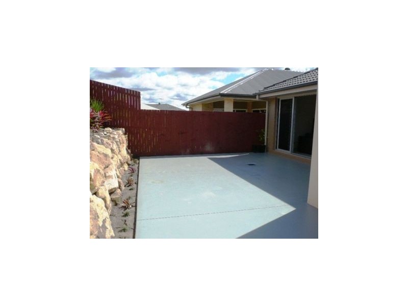 26 Kingdom Circuit, North Lakes QLD 4509