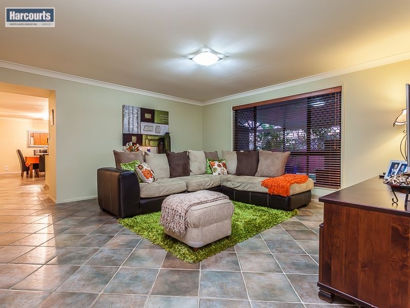 8 Peridot Crescent, Mango Hill QLD 4509