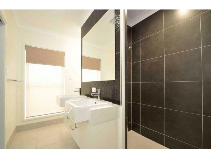 Lot 5 Pine Mountain Road, Brassall QLD 4305