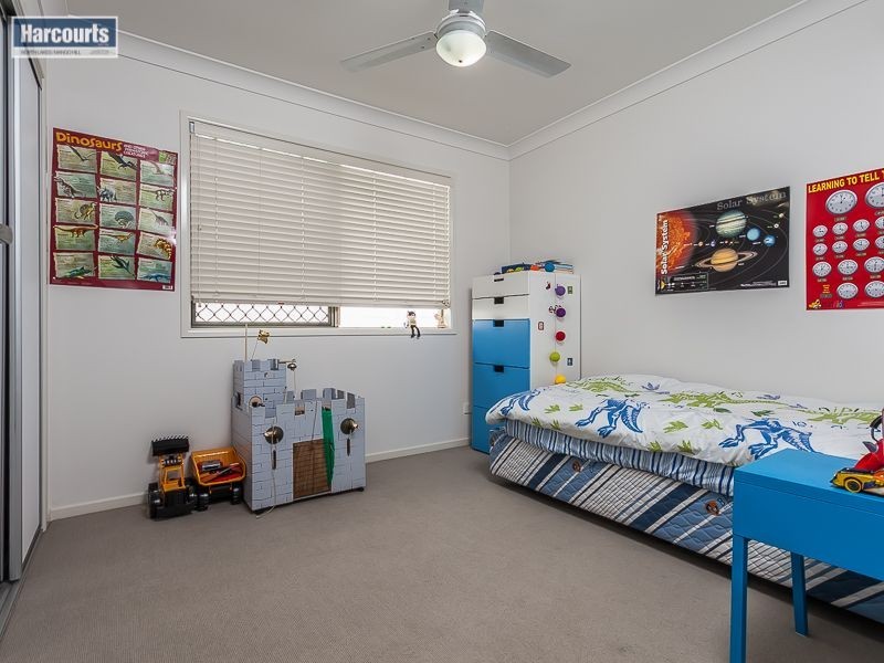 5 Sorrento Street, North Lakes QLD 4509