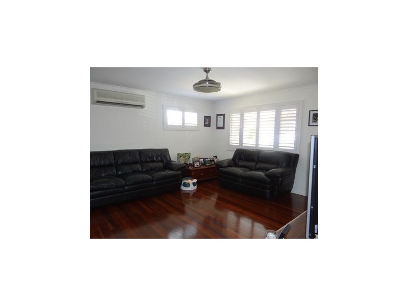 8 Spring Street, Deception Bay QLD 4508