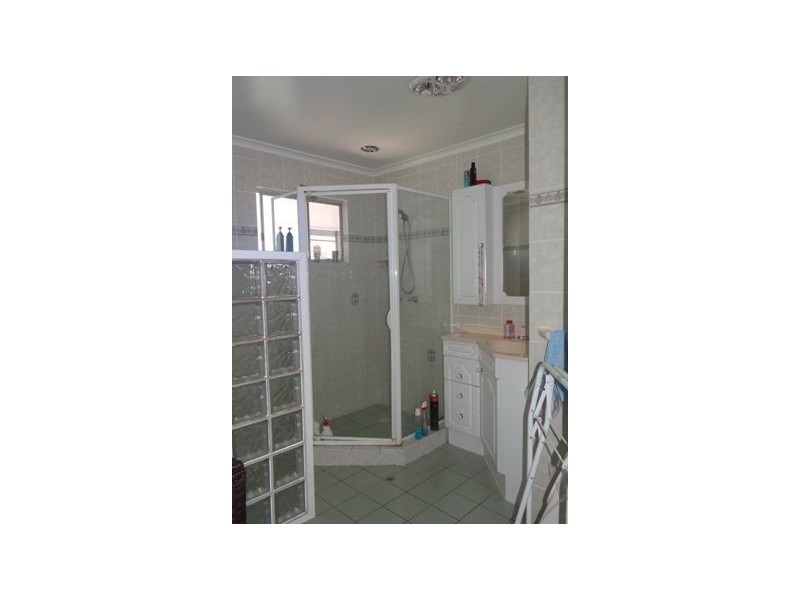 8 Spring Street, Deception Bay QLD 4508