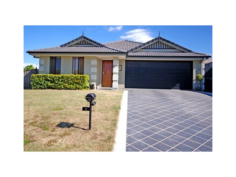 5 Glenrock Parade, North Lakes QLD 4509