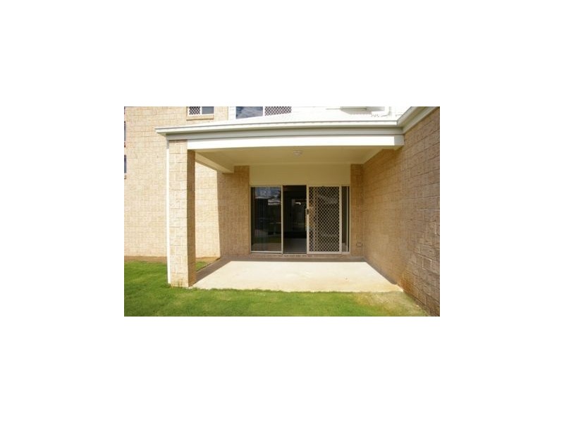 1/5 Kangaroo Street, North Lakes QLD 4509