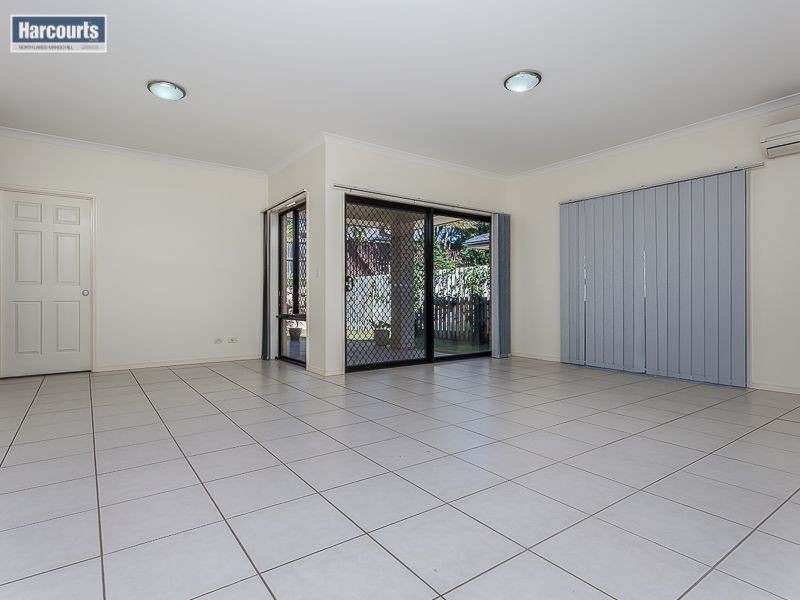 63 Kurrajong Cir, North Lakes QLD 4509