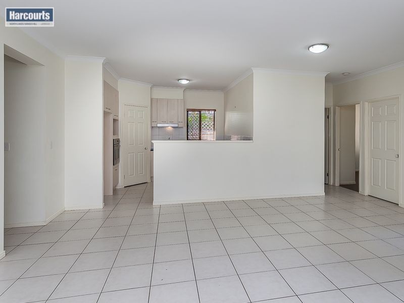 63 Kurrajong Cir, North Lakes QLD 4509