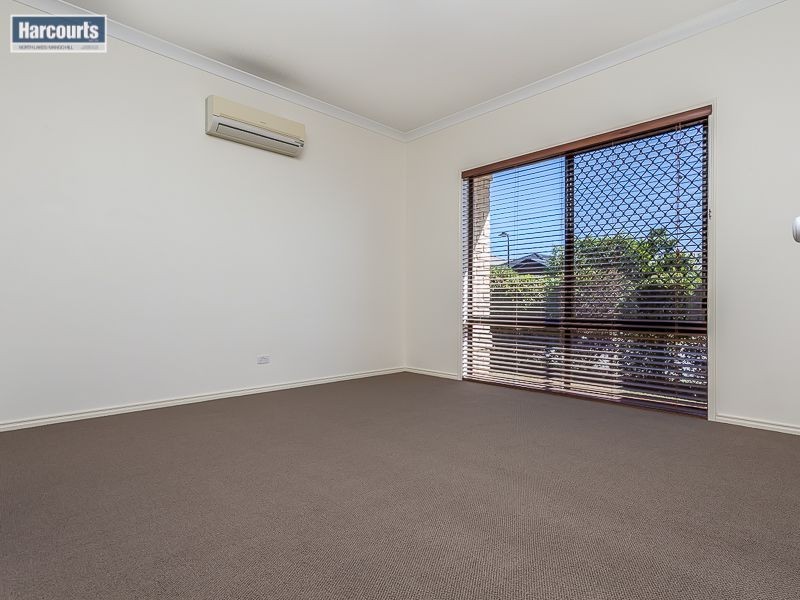 63 Kurrajong Cir, North Lakes QLD 4509