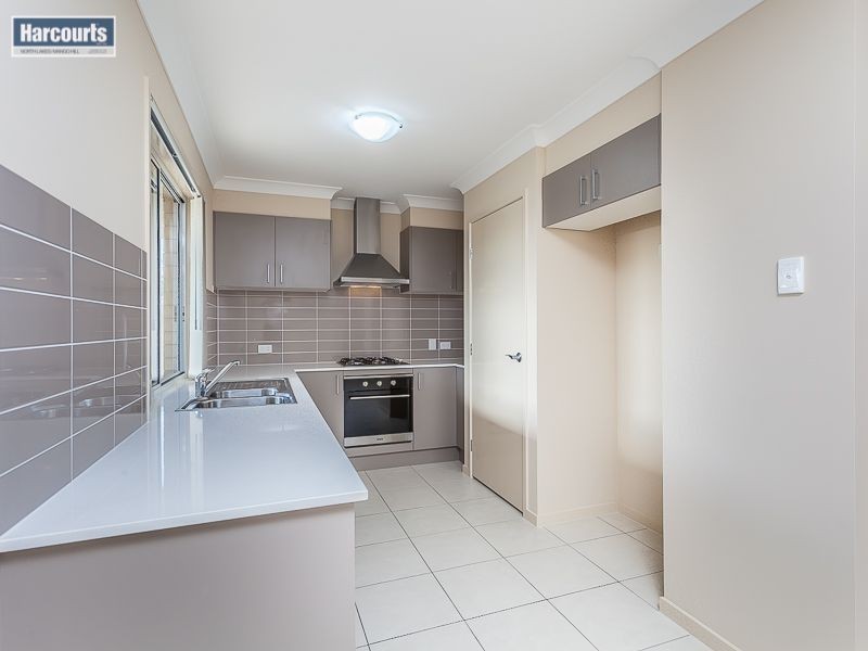 44 Manhattan Crescent, North Lakes QLD 4509