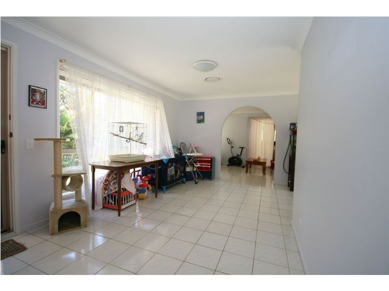 6 Parkside Drive, Kallangur QLD 4503