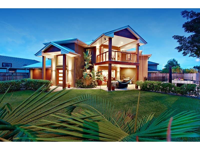 9 Montgomerie Parade, North Lakes QLD 4509