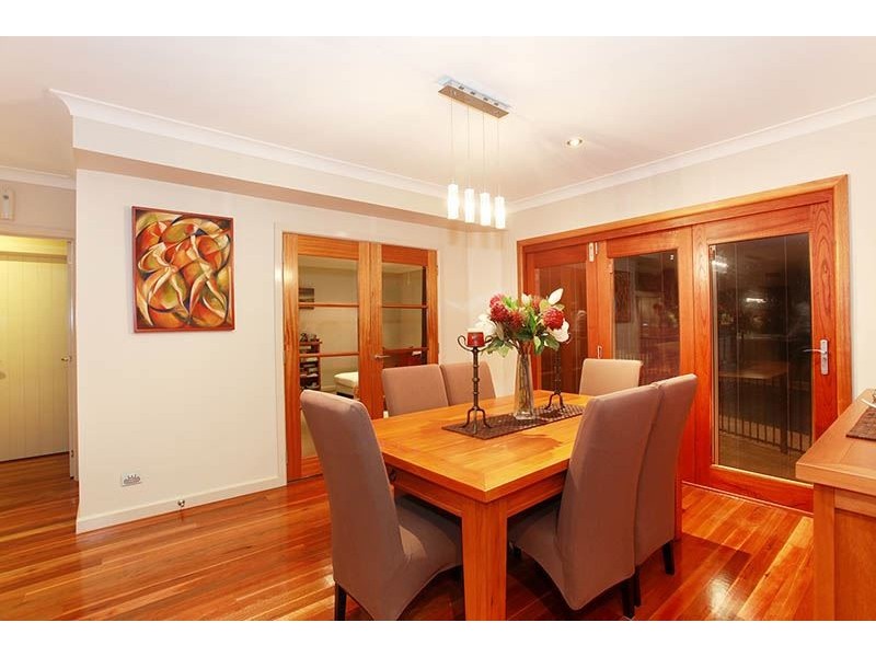 9 Montgomerie Parade, North Lakes QLD 4509