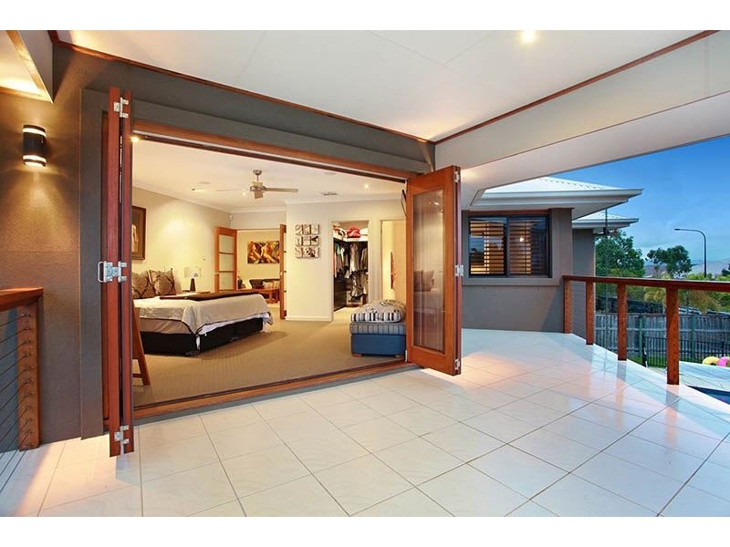 9 Montgomerie Parade, North Lakes QLD 4509