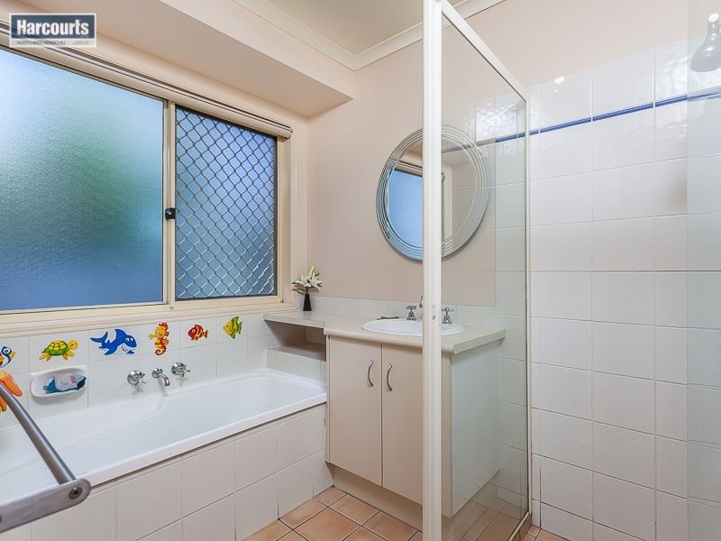 21 Paterson Place, Narangba QLD 4504