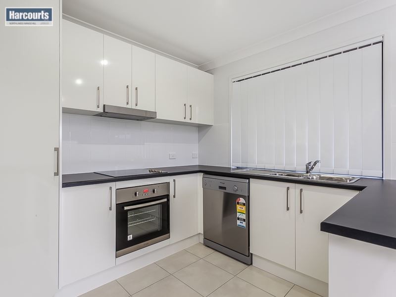 21 Honeyeater Crescent, Dakabin QLD 4503