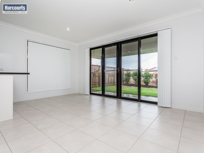 21 Honeyeater Crescent, Dakabin QLD 4503