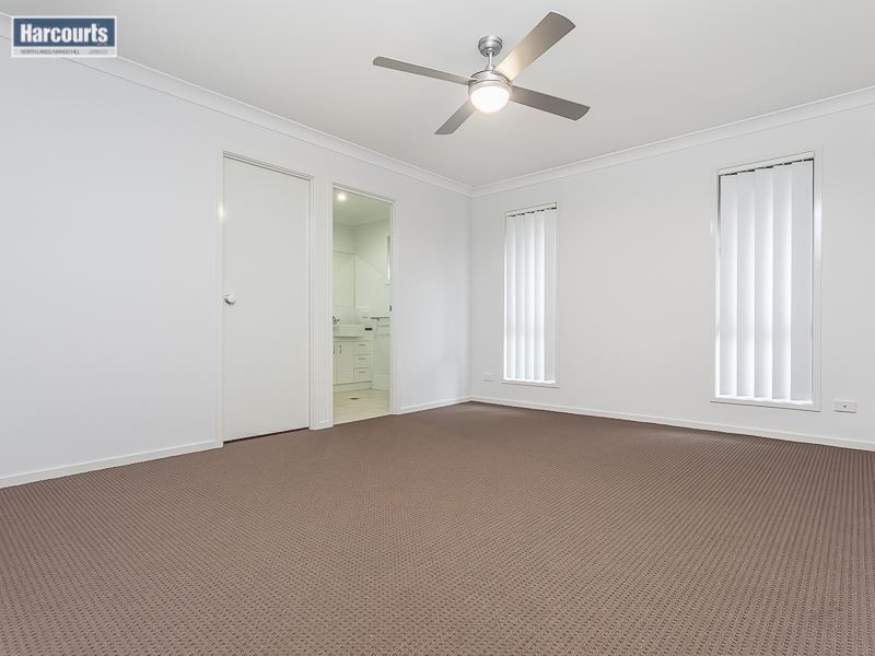 21 Honeyeater Crescent, Dakabin QLD 4503