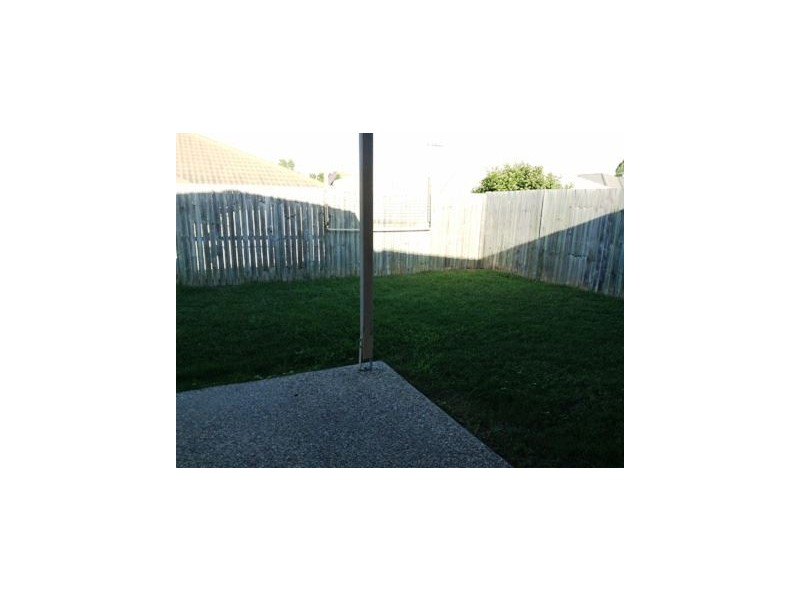 11 Elkhorn Court, North Lakes QLD 4509