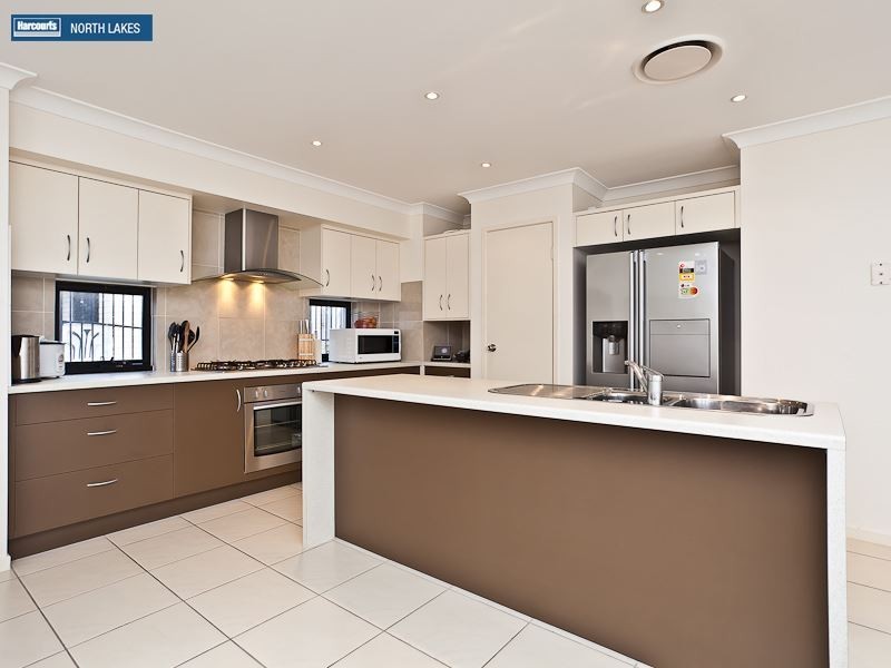 7 Waterway Crescent, Murrumba Downs QLD 4503