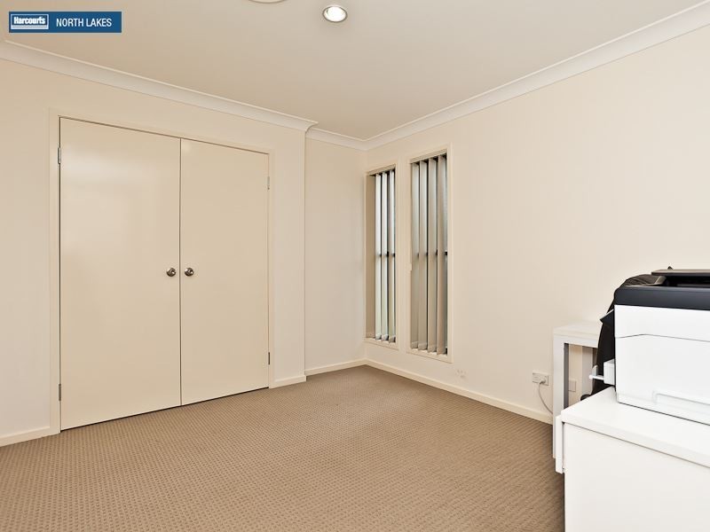 7 Waterway Crescent, Murrumba Downs QLD 4503