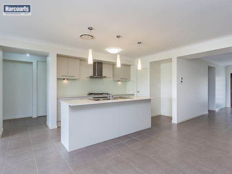 34 Severn Crescent, North Lakes QLD 4509