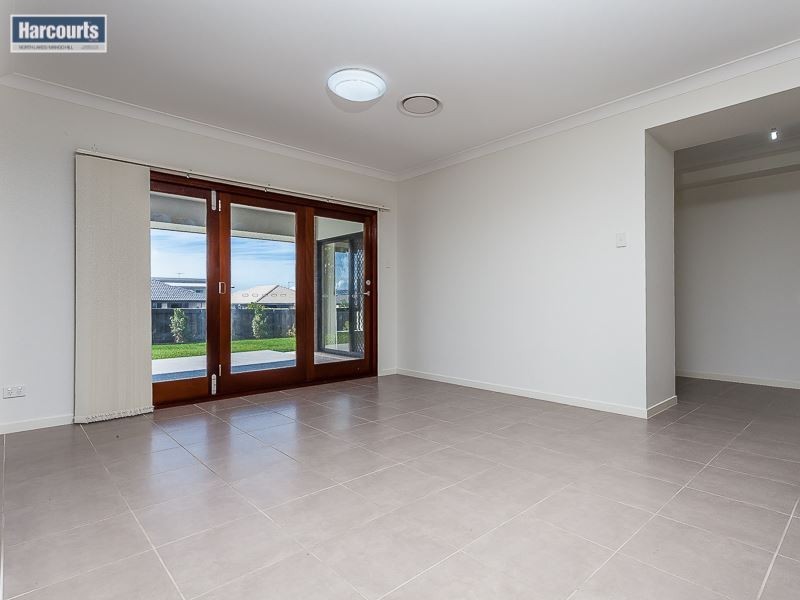 34 Severn Crescent, North Lakes QLD 4509