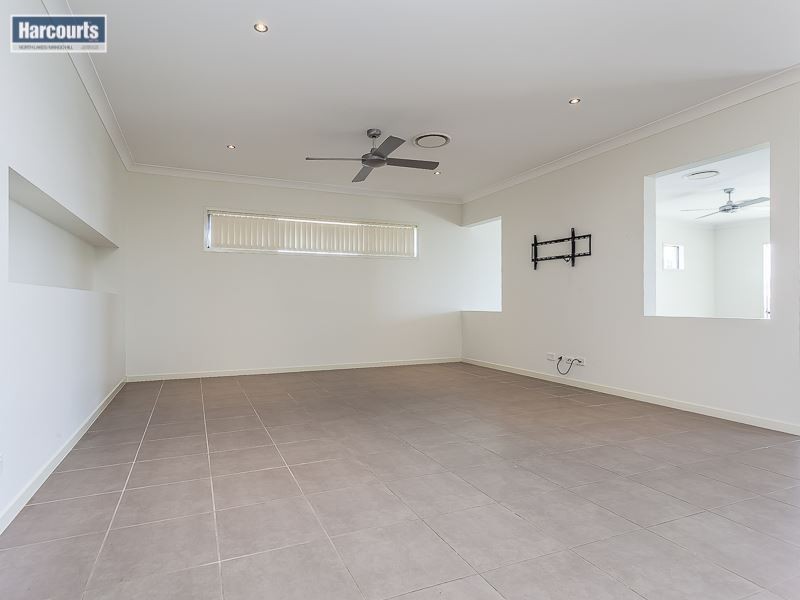 34 Severn Crescent, North Lakes QLD 4509