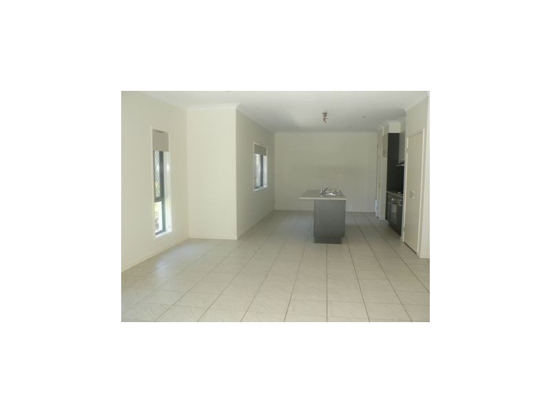 34 Mulgara Court, North Lakes QLD 4509