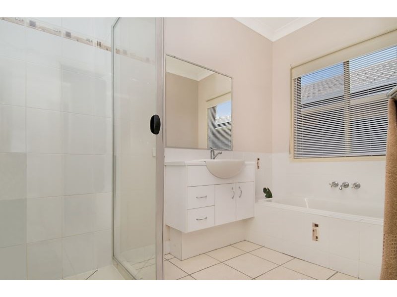 10 Elkington Circuit, North Lakes QLD 4509