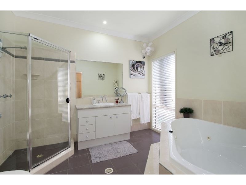 30 Gardenia Parade, North Lakes QLD 4509