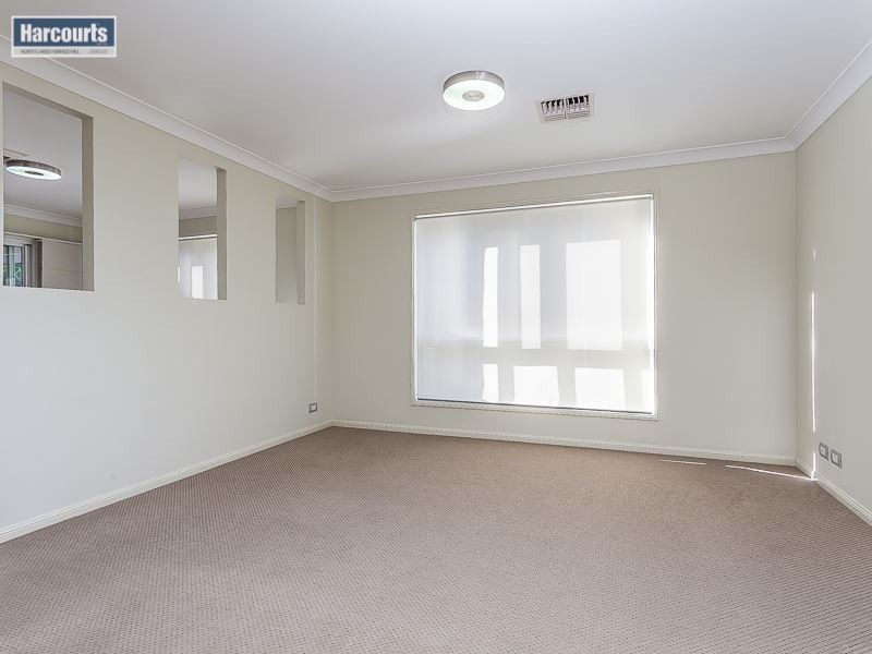 4 Armour Close, North Lakes QLD 4509