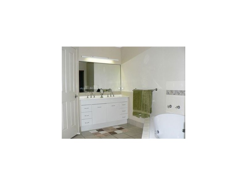 12 Moorrinya Circuit, North Lakes QLD 4509