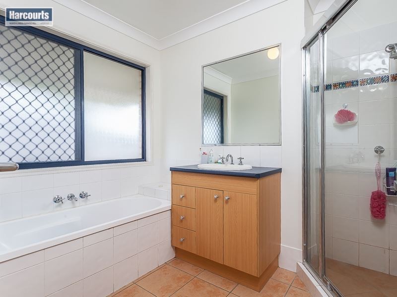 3 Willandra Parade, North Lakes QLD 4509