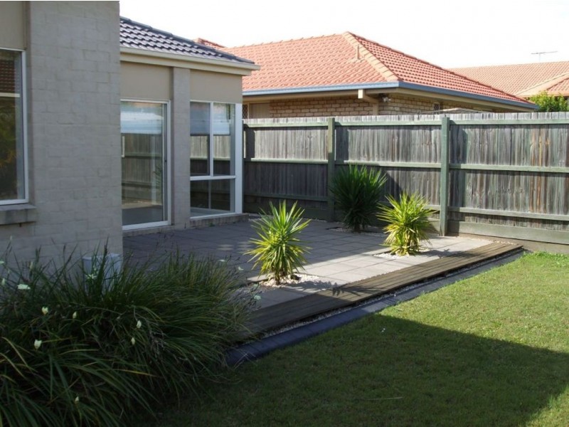 17 Hansford St, North Lakes QLD 4509