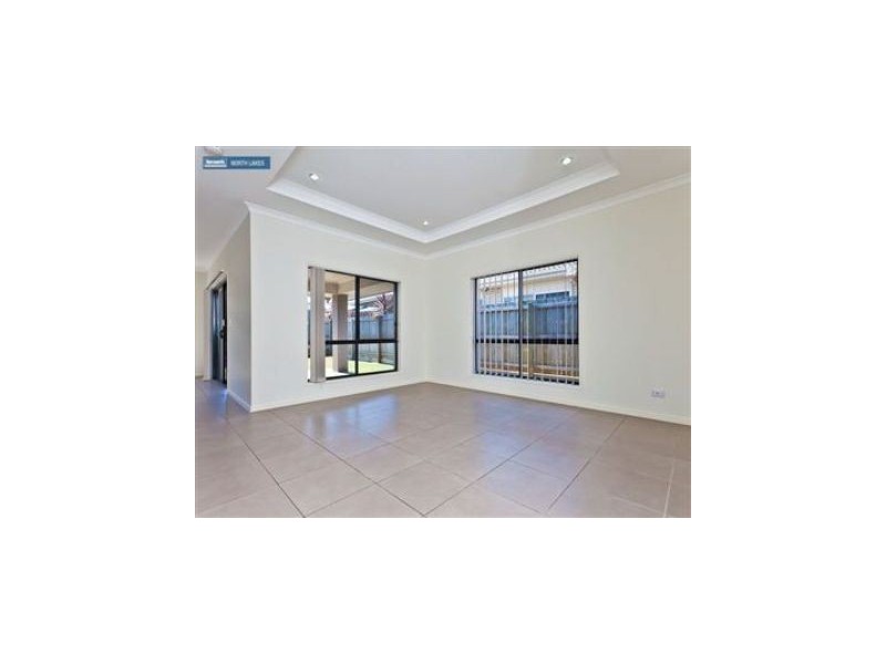 18 Dunnart street, North Lakes QLD 4509