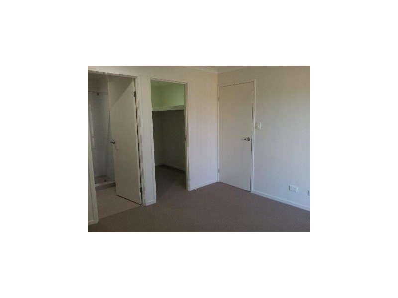 16 Gordon Crescent, Mango Hill QLD 4509