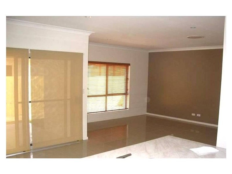 9 Wallaby Street, North Lakes QLD 4509