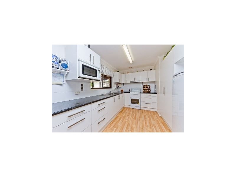 30 Belrose Avenue, Petrie QLD 4502